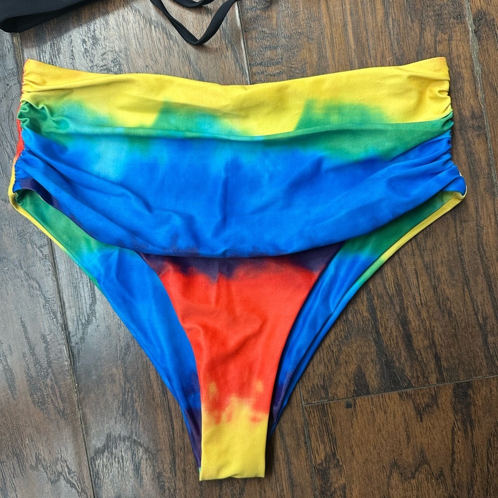 ZAFUL Black Bikini Top and Rainbow Bottoms size L <<<217>>> - Picture 2 of 6